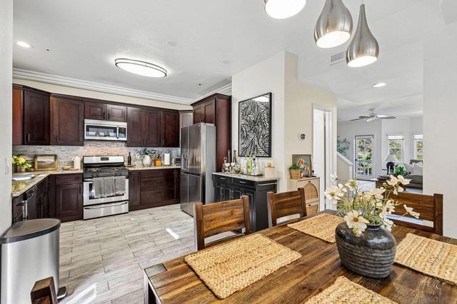 913 Vine street, Oceanside, CA 92054