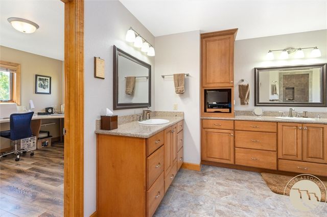 1251 CHIPPER LANE, Huntley, MT 59037