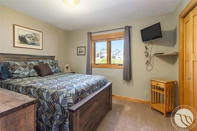 1251 CHIPPER LANE, Huntley, MT 59037