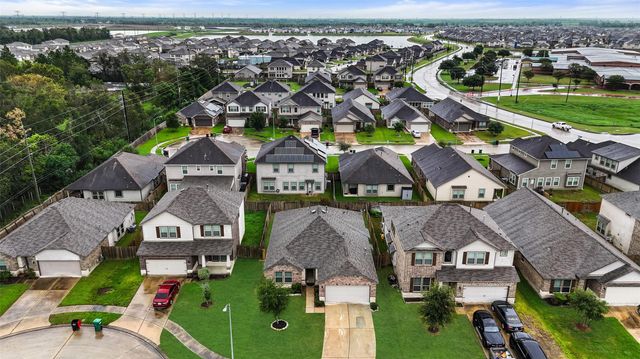 6911 Rosemont Court, Rosharon, TX 77583