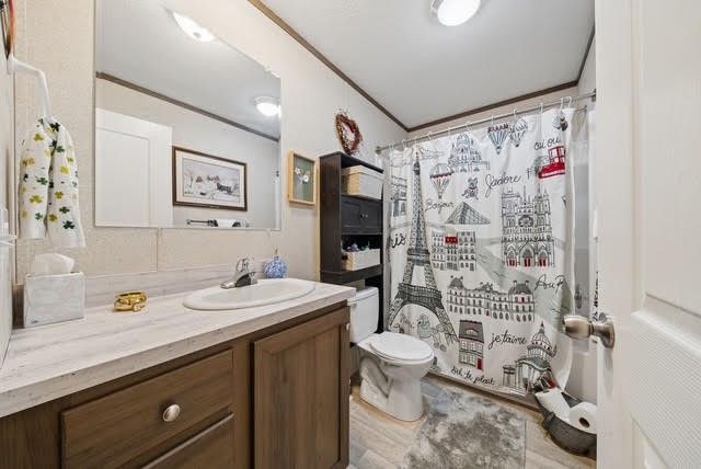 20 Parkvue Dr, Finleyville, PA 15332