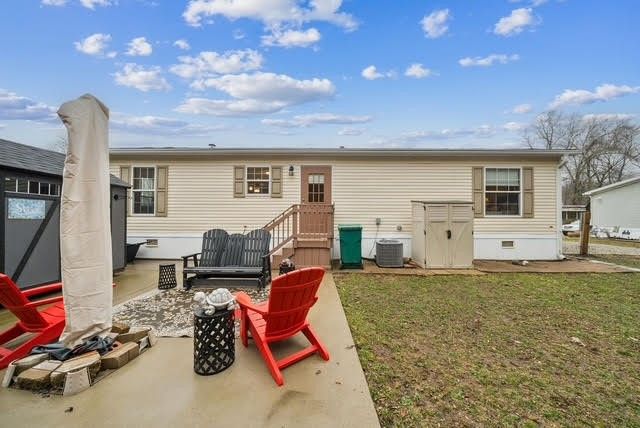 20 Parkvue Dr, Finleyville, PA 15332