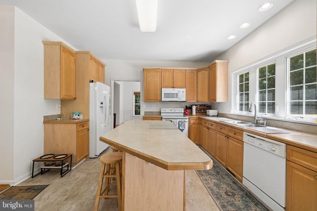 14023 FLAGTREE PL, Manassas, VA 20112