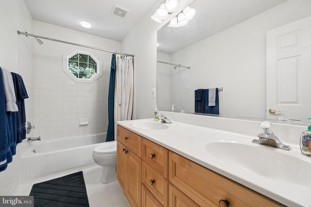 14023 FLAGTREE PL, Manassas, VA 20112