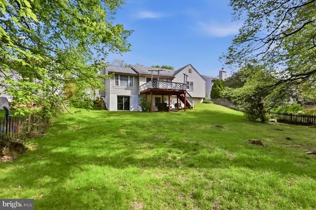 10913 ADARE DR, Fairfax, VA 22032