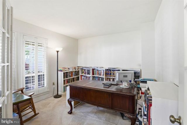 10913 ADARE DR, Fairfax, VA 22032