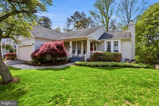 10913 ADARE DR, Fairfax, VA 22032