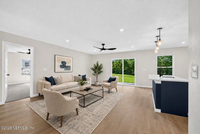 8626 NUSSBAUM Drive, Jacksonville, FL 32210