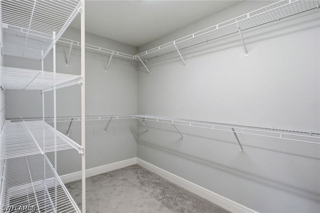 2560 Seychelles DR 1003, Naples, FL 34112