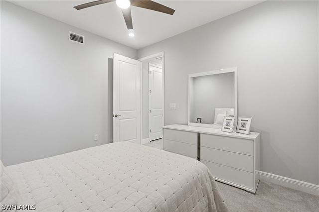 2560 Seychelles DR 1003, Naples, FL 34112