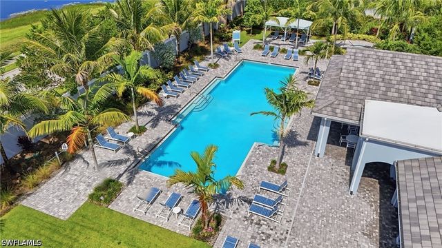 2560 Seychelles DR 1003, Naples, FL 34112