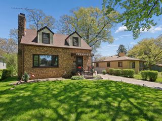 735 Kirkwood Avenue, Winthrop Harbor, IL 60096