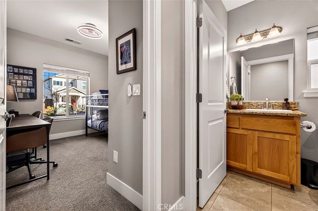 2855 Pin Oak Lane, Chico, CA 95928