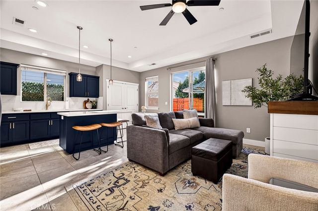 2855 Pin Oak Lane, Chico, CA 95928