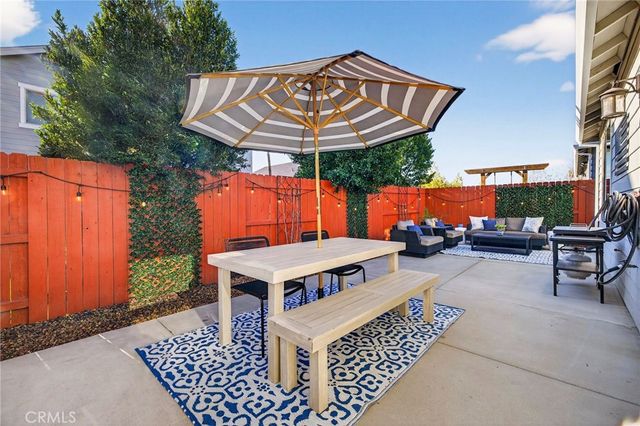 2855 Pin Oak Lane, Chico, CA 95928