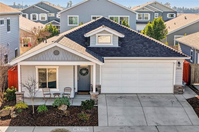 2855 Pin Oak Lane, Chico, CA 95928