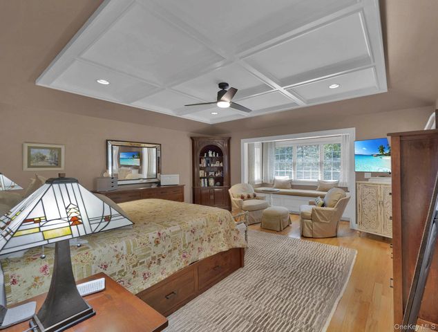 83 Maple Brook Road, Tuxedo Park, NY 10987