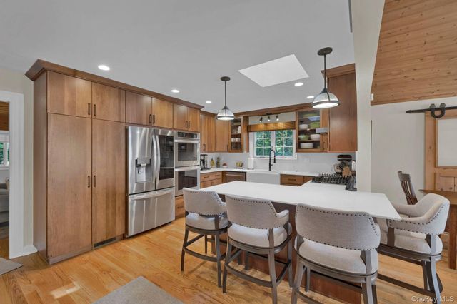 83 Maple Brook Road, Tuxedo Park, NY 10987