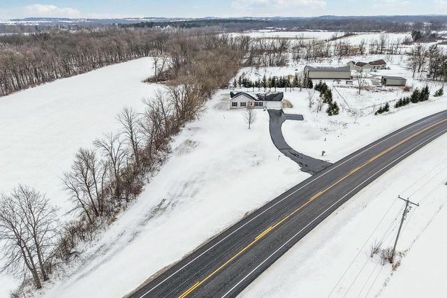 N8370 County Road A, Watertown, WI 53094