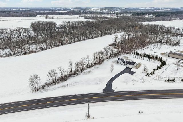 N8370 County Road A, Watertown, WI 53094