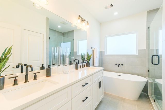 8323 Brecha Ln Lane, Houston, TX 77055