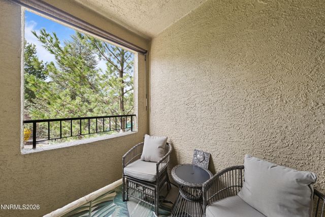 9050 Double R Boulevard 1724, Reno, NV 89521