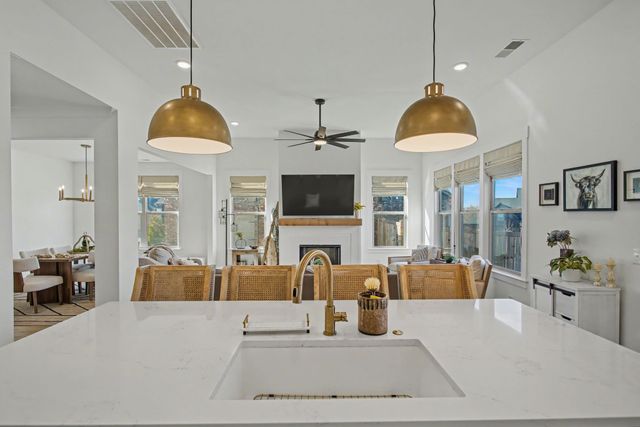 194 Phillips Bnd, Spring Hill, TN 37174