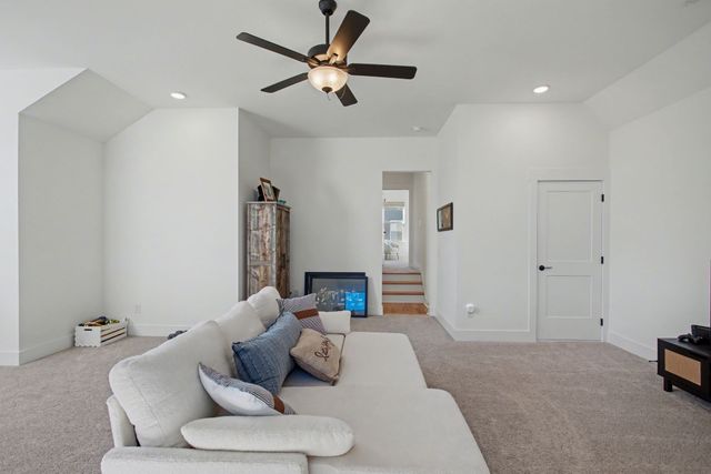 194 Phillips Bnd, Spring Hill, TN 37174