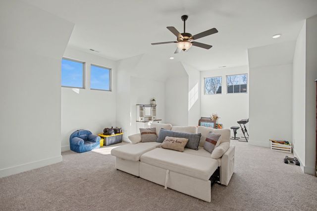 194 Phillips Bnd, Spring Hill, TN 37174