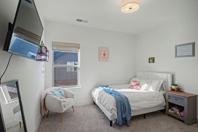 194 Phillips Bnd, Spring Hill, TN 37174