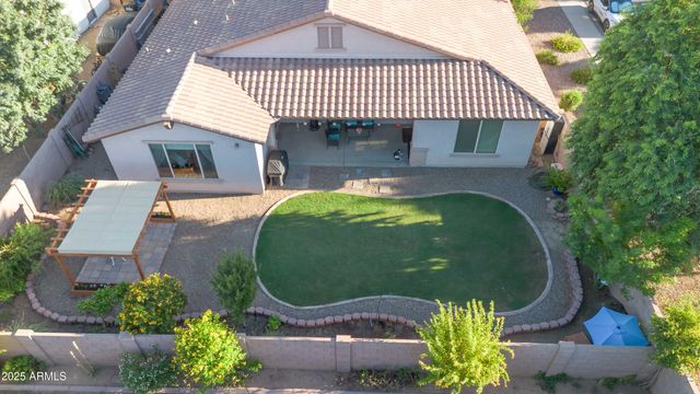 2574 E DONATO Drive, Gilbert, AZ 85298