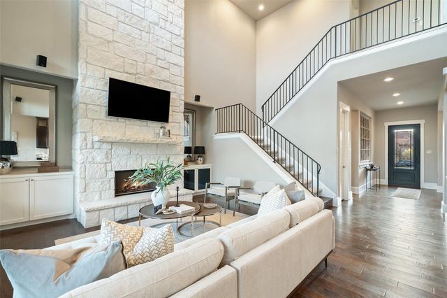905 Madison Fork DR, Austin, TX 78738
