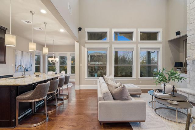 905 Madison Fork DR, Austin, TX 78738