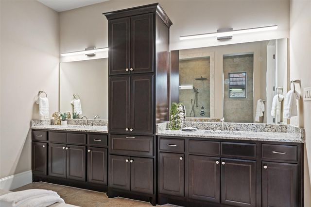 905 Madison Fork DR, Austin, TX 78738