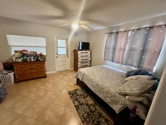 2930 NE 10 Terrace, Pompano Beach, FL 33064