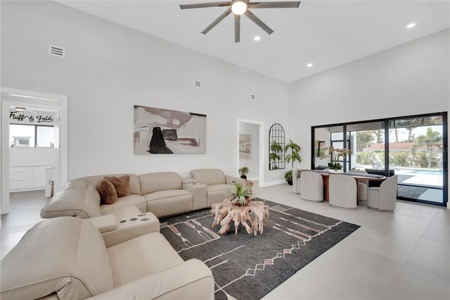 1324 LONGWOOD DRIVE, Fort Myers, FL 33919