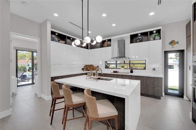 1324 LONGWOOD DRIVE, Fort Myers, FL 33919