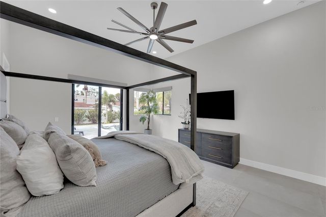 1324 LONGWOOD DRIVE, Fort Myers, FL 33919