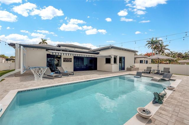 1324 LONGWOOD DRIVE, Fort Myers, FL 33919