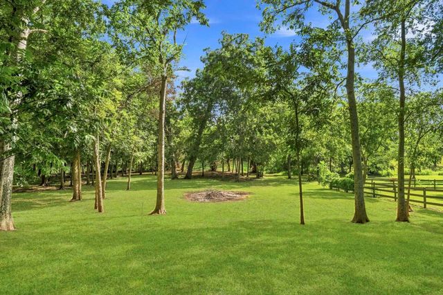 5202 Bessies Creek Trace, Fulshear, TX 77441