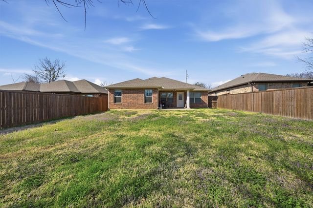 2209 N Hickory Street, Sherman, TX 75092