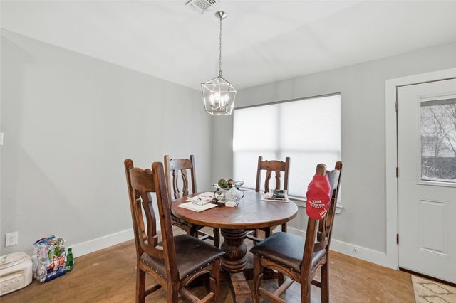 2209 N Hickory Street, Sherman, TX 75092