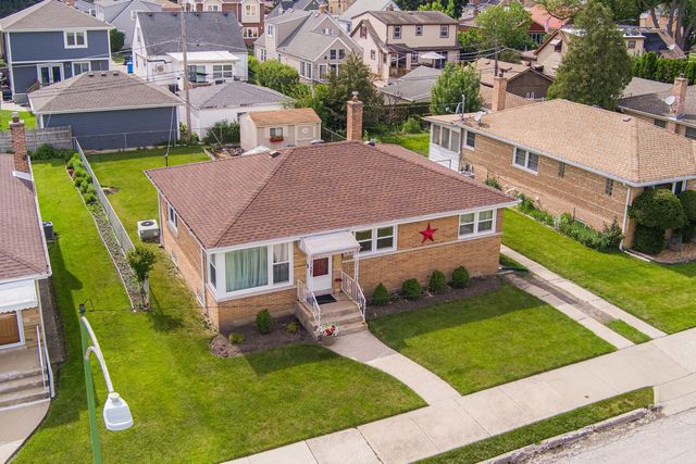 5012 N Busse Avenue, Chicago, IL 60656