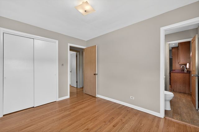 5012 N Busse Avenue, Chicago, IL 60656