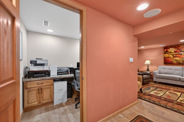 5012 N Busse Avenue, Chicago, IL 60656