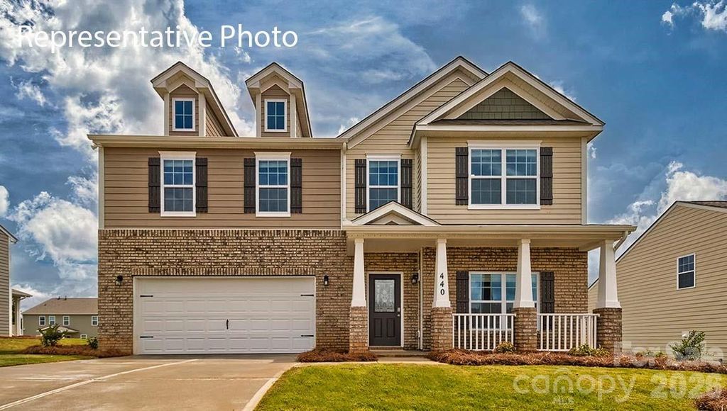 2031 Moorside Court, Lancaster, SC 29720