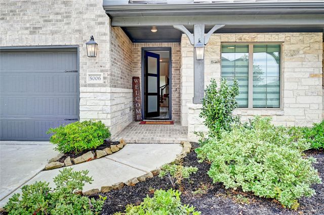 5006 Albany Shores Lane, Fulshear, TX 77441