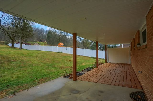 138 Crissinger, Hempfield Twp, PA 15601