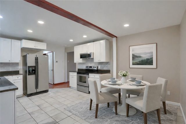 138 Crissinger, Hempfield Twp, PA 15601