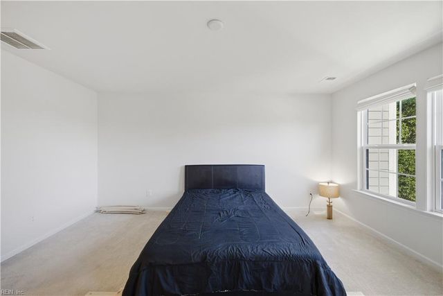 315 W Constance Rd Unit 322, Suffolk, VA 23434